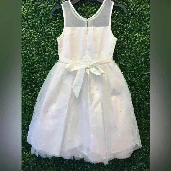 AMERICAN PRINCESS WHITE RUFFLED TIERED DRESS SIZE 10 (1) AND 8 (2) - Picture 6 of 7